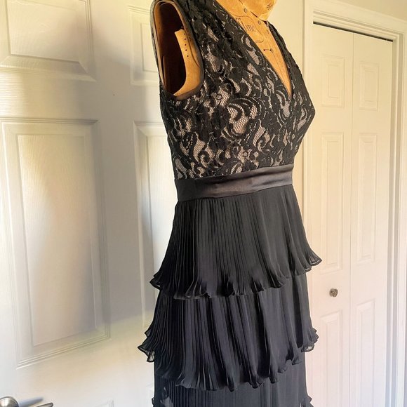 BCBG party dress - Picture 3 of 3